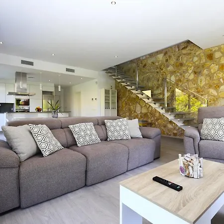 Clanxet Planetcostadorada Villa *